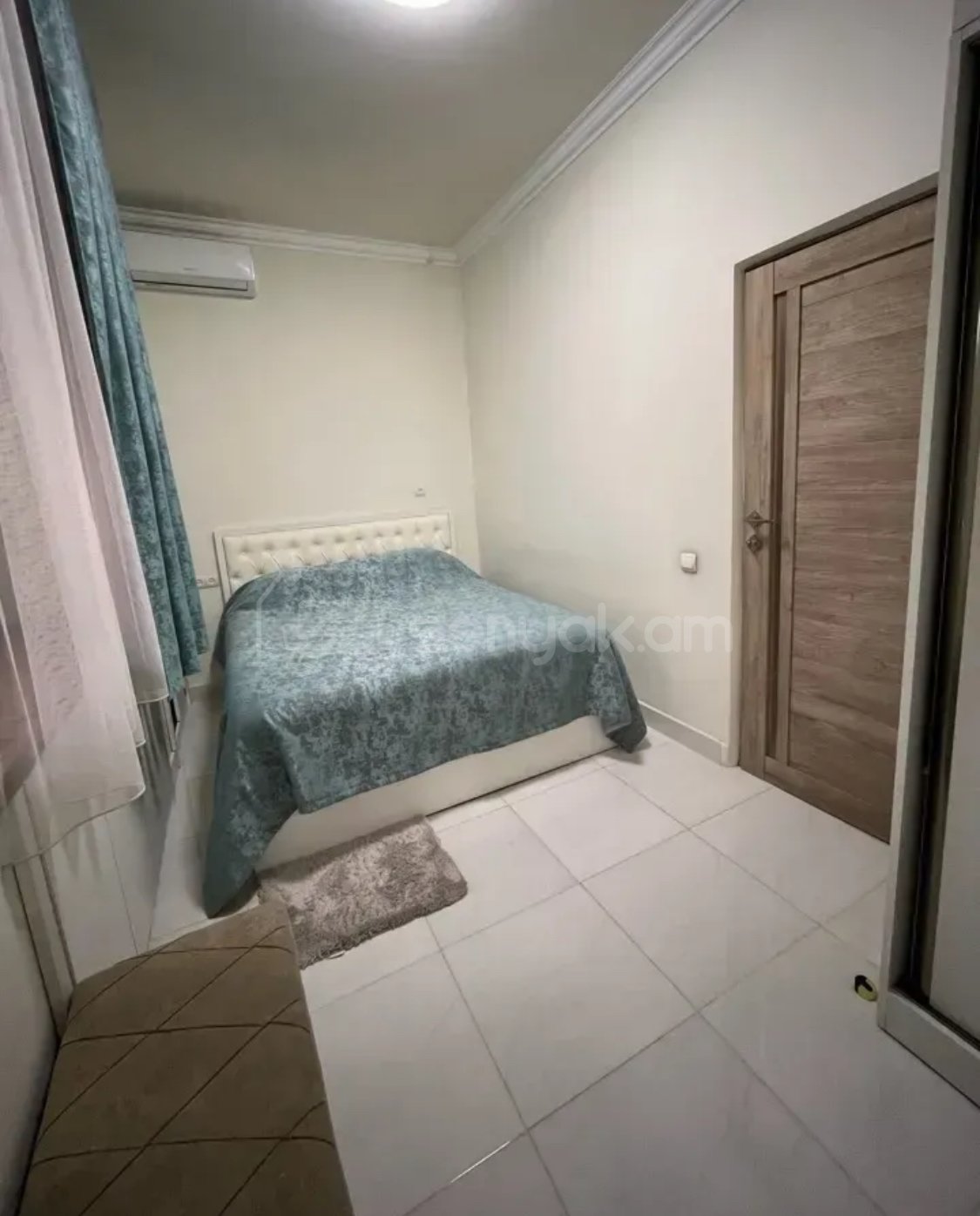 2 Սենյականոց Բնակարան Քարե Շենքում, 52քմ, 3/4 հարկ, Կապիտալ Վերանորոգված