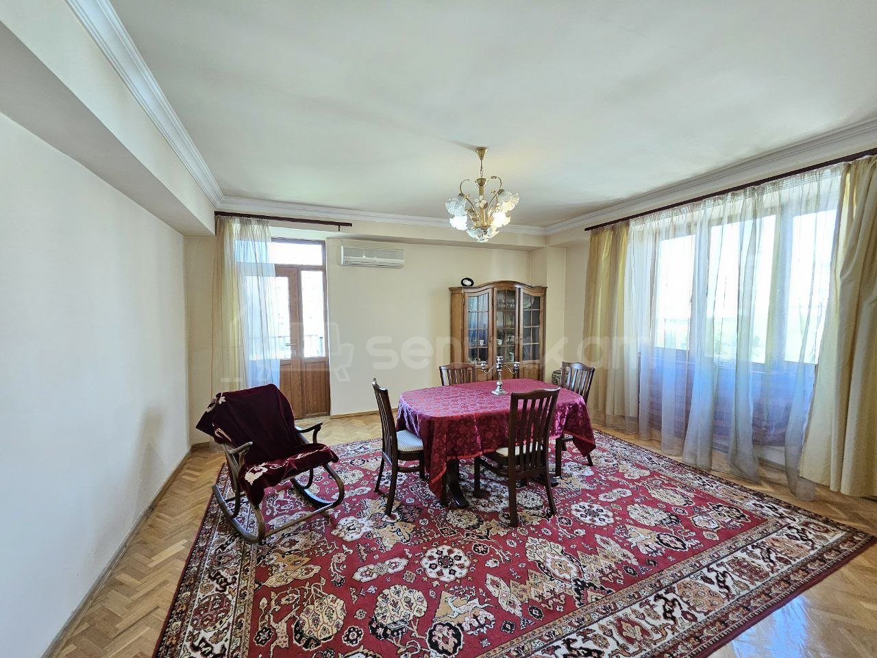 5 Սենյականոց Բնակարան Քարե Շենքում, 110քմ, 9/9 հարկ, Կապիտալ Վերանորոգված