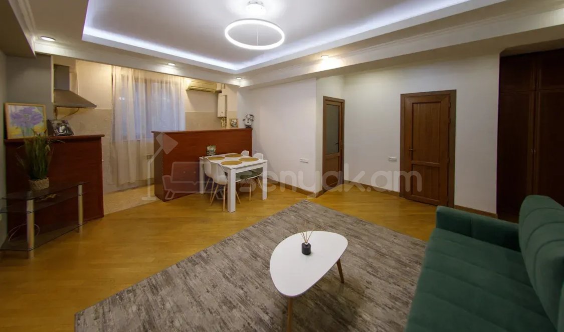 2 Սենյականոց Բնակարան, 45քմ, 2/10 հարկ, Կապիտալ Վերանորոգված, Կահավորված