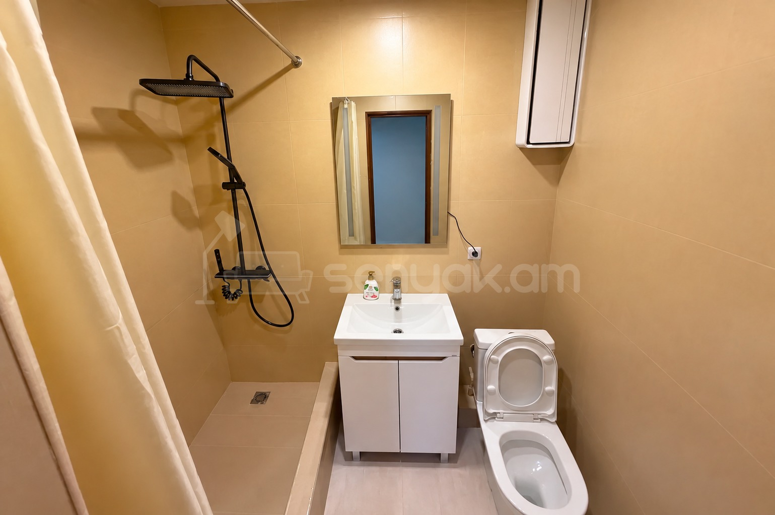 2 Սենյականոց Բնակարան, 45քմ, 2/10 հարկ, Կապիտալ Վերանորոգված, Կահավորված