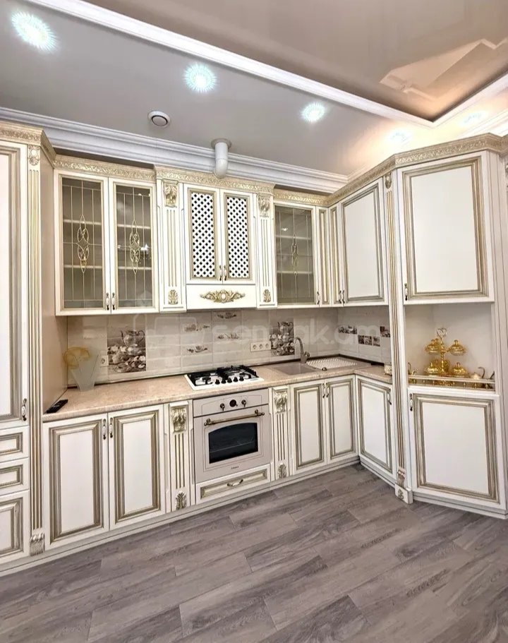 3 Սենյականոց Բնակարան, 80քմ, 2/7 հարկ, Դիզայներական Վերանորոգված, Կահավորված