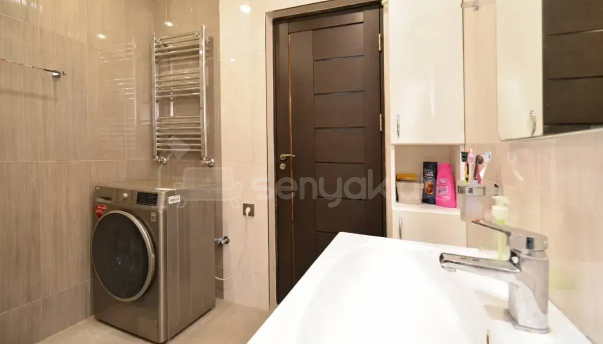 5 Սենյականոց Բնակարան, 147քմ, 5/8 հարկ, Դիզայներական Վերանորոգված