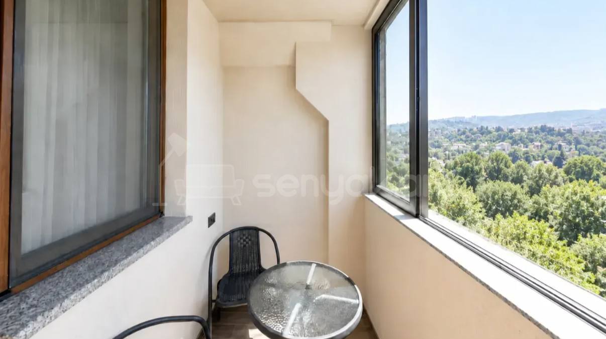 5 Սենյականոց Բնակարան, 147քմ, 5/8 հարկ, Դիզայներական Վերանորոգված