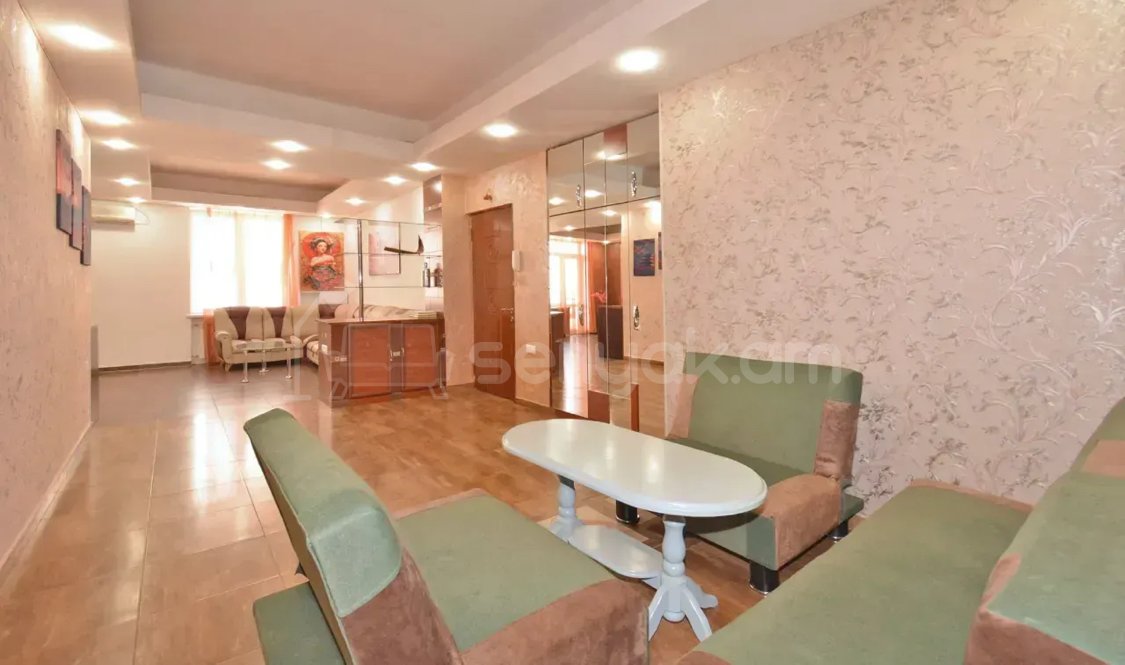 3 Սենյականոց Բնակարան Նորակառույցում, 120քմ, 7/8 հարկ, Կապիտալ Վերանորոգված, Կահավորված, Արևկող