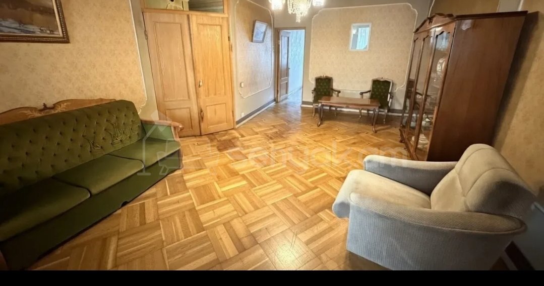3 Սենյականոց Բնակարան Քարե Շենքում, 79քմ, 5/5 հարկ, Կոսմետիկ Վերանորոգված