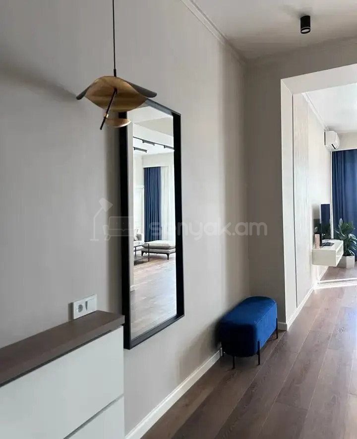 3 Սենյականոց Բնակարան Նորակառույցում, 80քմ, 6/9 հարկ, Դիզայներական Վերանորոգված, Կահավորված