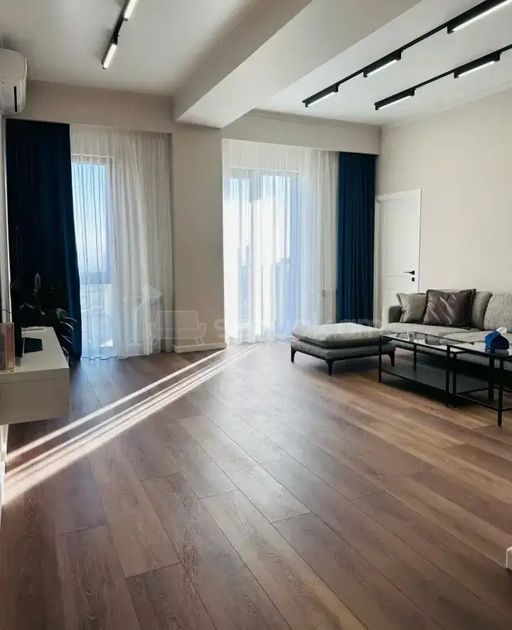 3 Սենյականոց Բնակարան Նորակառույցում, 80քմ, 6/9 հարկ, Դիզայներական Վերանորոգված, Կահավորված
