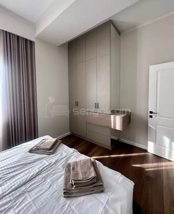 3 Սենյականոց Բնակարան Նորակառույցում, 80քմ, 6/9 հարկ, Դիզայներական Վերանորոգված, Կահավորված