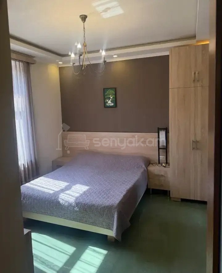 2 Սենյականոց Բնակարան Քարե Շենքում, 60քմ, 3/4 հարկ, Կապիտալ Վերանորոգված, Կահավորված