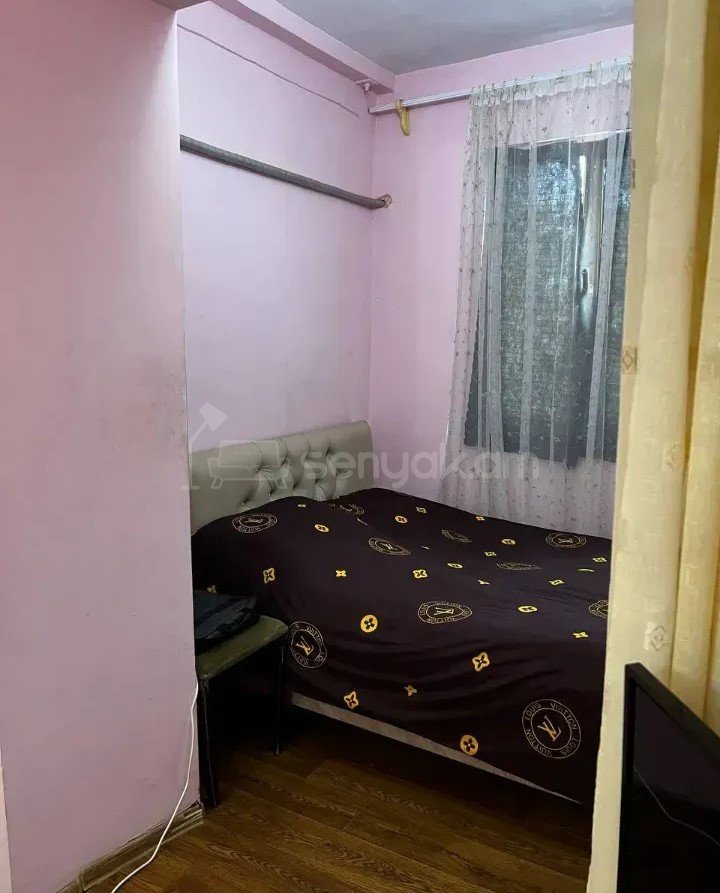2 Սենյականոց Բնակարան Քարե Շենքում, 56քմ, 2/4 հարկ, Պետական Վիճակում