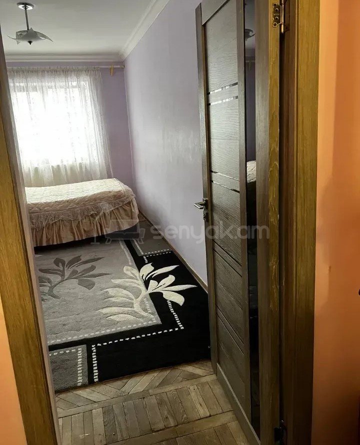 2 Սենյականոց Բնակարան Քարե Շենքում, 56քմ, 2/4 հարկ, Պետական Վիճակում
