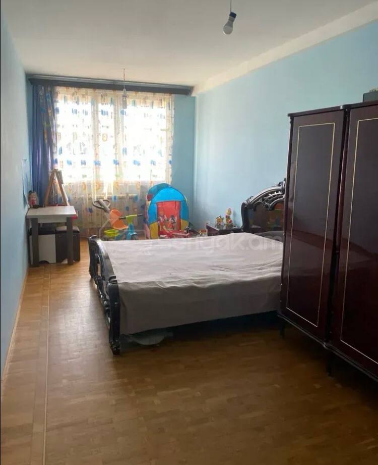 3 Սենյականոց Բնակարան, 105քմ, 3/9 հարկ, Կապիտալ Վերանորոգված