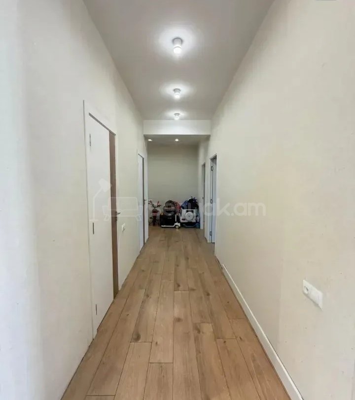 3 Սենյականոց Բնակարան Նորակառույցում, 96քմ, 14/14 հարկ, Դիզայներական Վերանորոգված