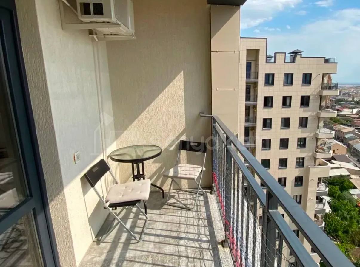 3 Սենյականոց Բնակարան, 57քմ, 14/14 հարկ, Կապիտալ Վերանորոգված