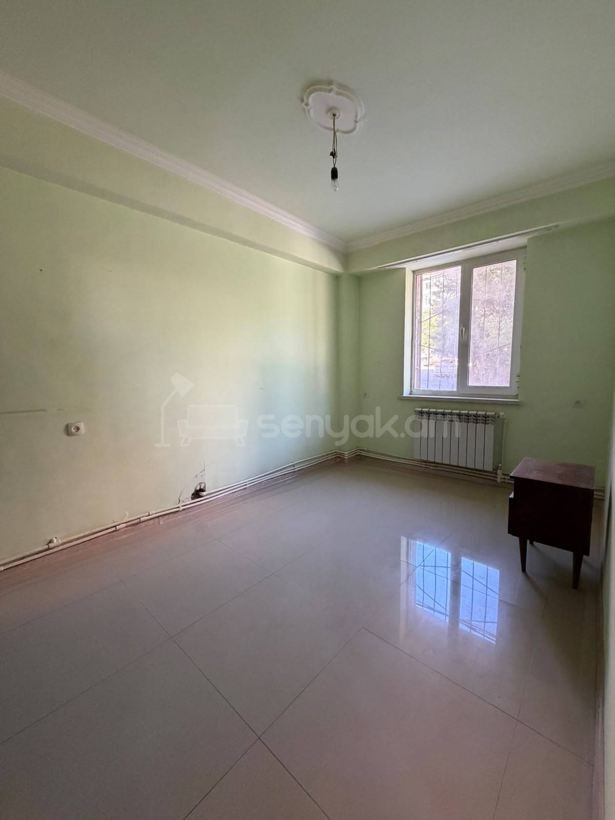 2 Սենյականոց Բնակարան, 45քմ, 1/14 հարկ, Նորմալ Վիճակում, Կահավորված