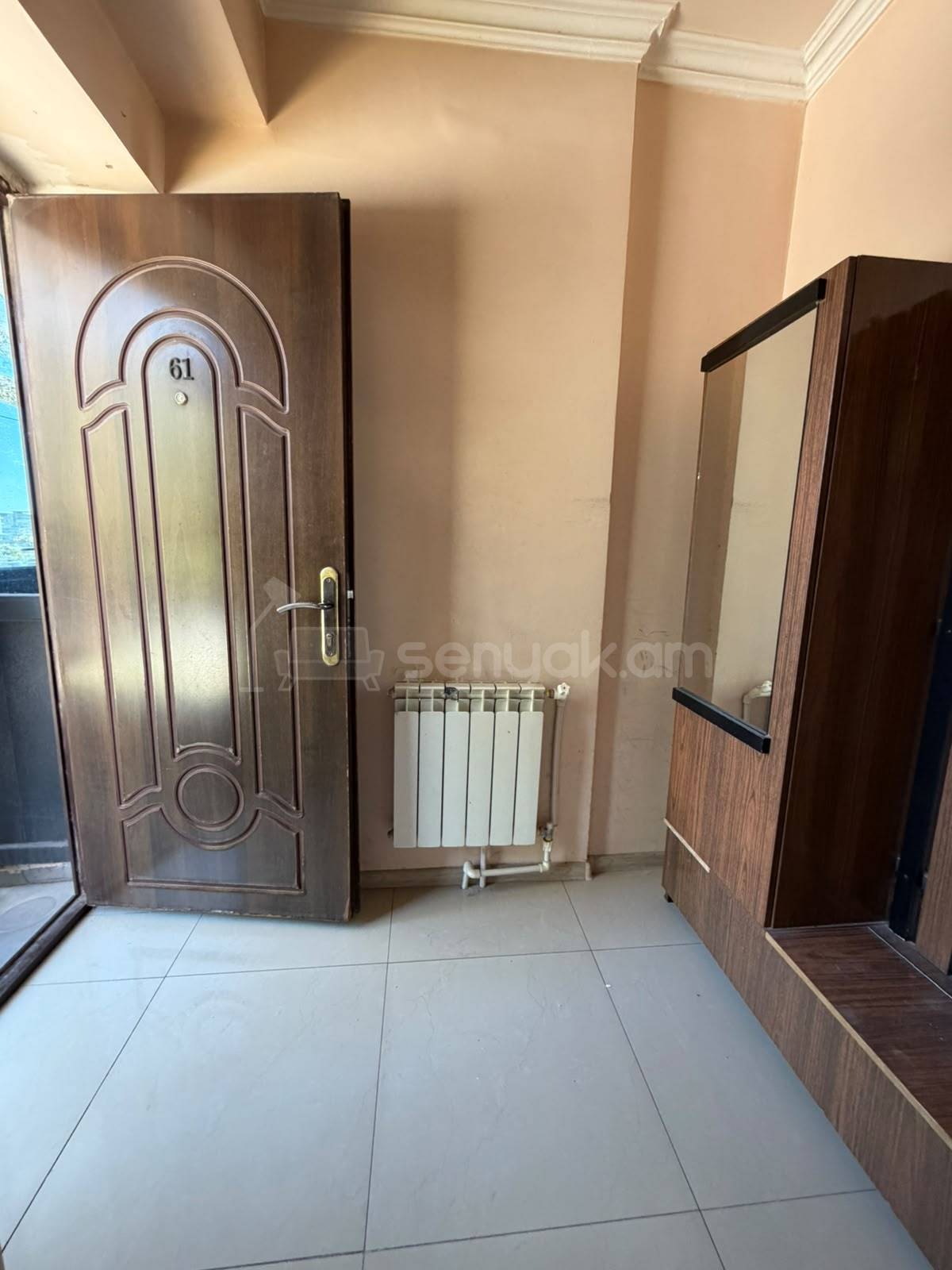 2 Սենյականոց Բնակարան, 45քմ, 1/14 հարկ, Նորմալ Վիճակում, Կահավորված