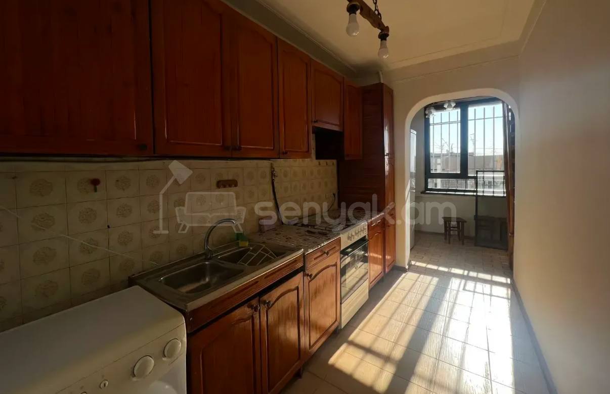 2 Սենյականոց Բնակարան, 68քմ, 9/9 հարկ, Նորմալ Վիճակում, Կահավորված