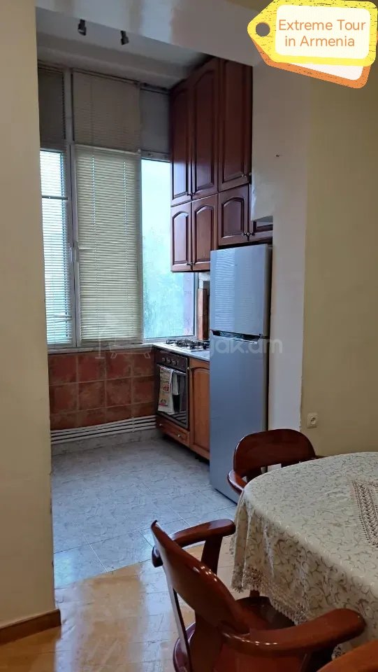 3 Սենյականոց Բնակարան Քարե Շենքում, 80քմ, 3/4 հարկ, Կապիտալ Վերանորոգված, Կահավորված, Արևկող