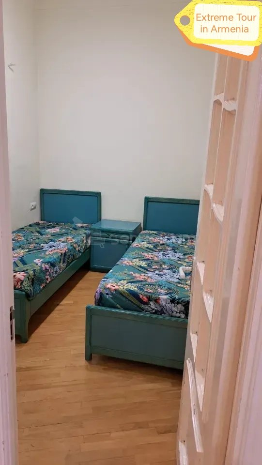 3 Սենյականոց Բնակարան Քարե Շենքում, 80քմ, 3/4 հարկ, Կապիտալ Վերանորոգված, Կահավորված, Արևկող
