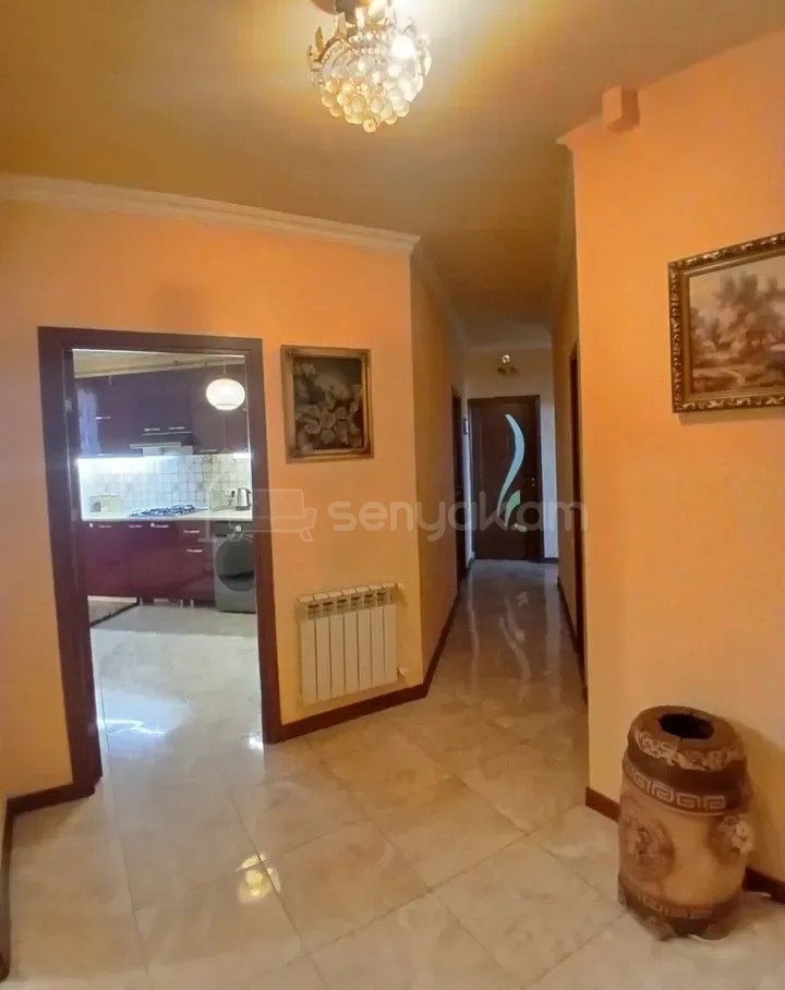 4 Սենյականոց Բնակարան, 100քմ, 4/16 հարկ, Կապիտալ Վերանորոգված