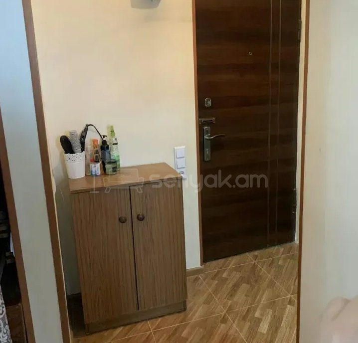 1 Սենյականոց Բնակարան, 31քմ, 4/4 հարկ, Նորմալ Վիճակում