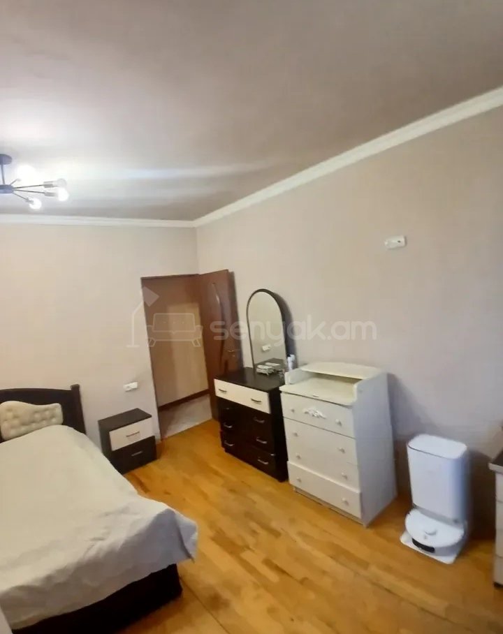 4 Սենյականոց Բնակարան, 100քմ, 4/16 հարկ, Կապիտալ Վերանորոգված