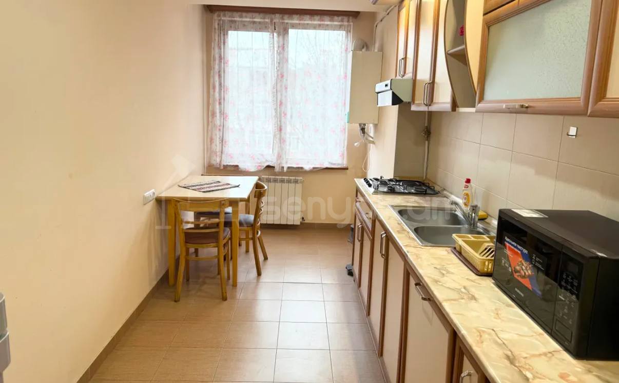 2 Սենյականոց Բնակարան, 60քմ, 5/9 հարկ, Կապիտալ Վերանորոգված, Կահավորված