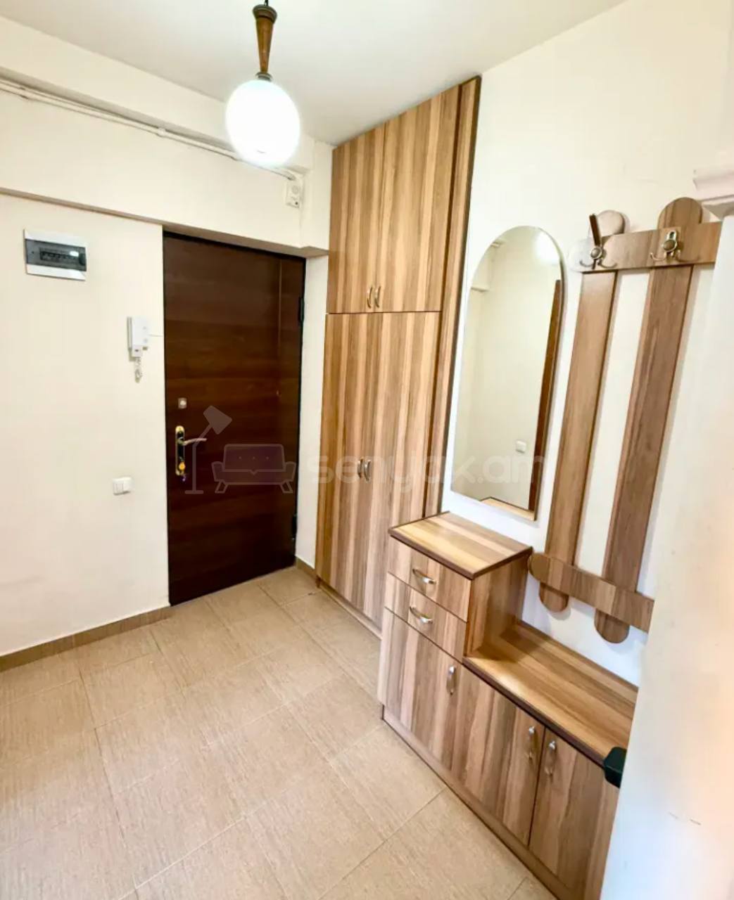 2 Սենյականոց Բնակարան, 60քմ, 5/9 հարկ, Կապիտալ Վերանորոգված, Կահավորված
