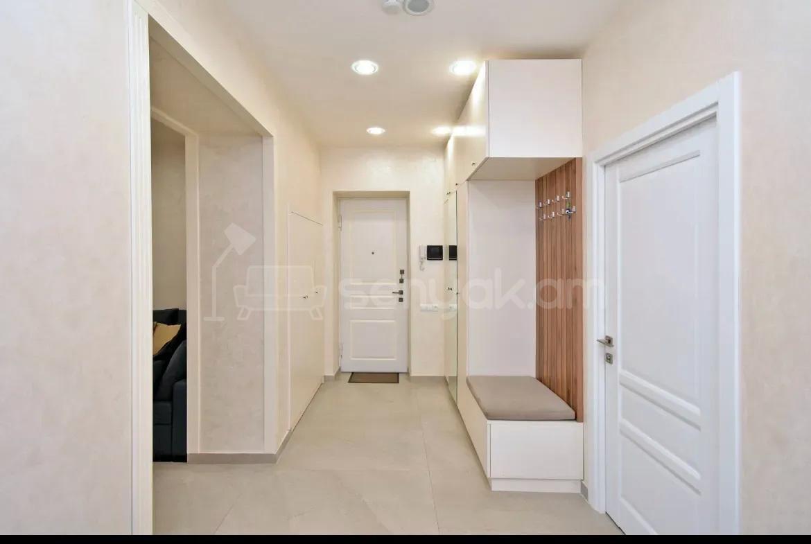 3 Սենյականոց Բնակարան, 88քմ, 4/5 հարկ, Կապիտալ Վերանորոգված