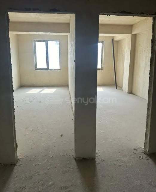 3 Սենյականոց Բնակարան Նորակառույցում, 110քմ, 2/18 հարկ, Զրոյական Վիճակում