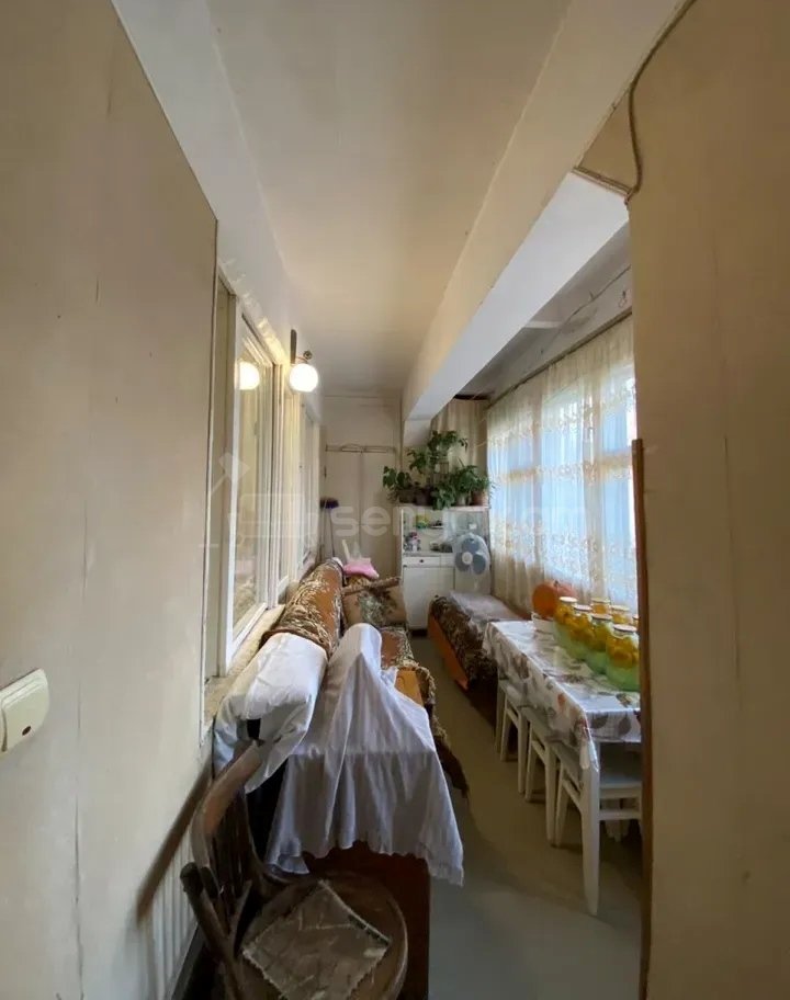 3 Սենյականոց Բնակարան, 77քմ, 7/9 հարկ, Նորմալ Վիճակում