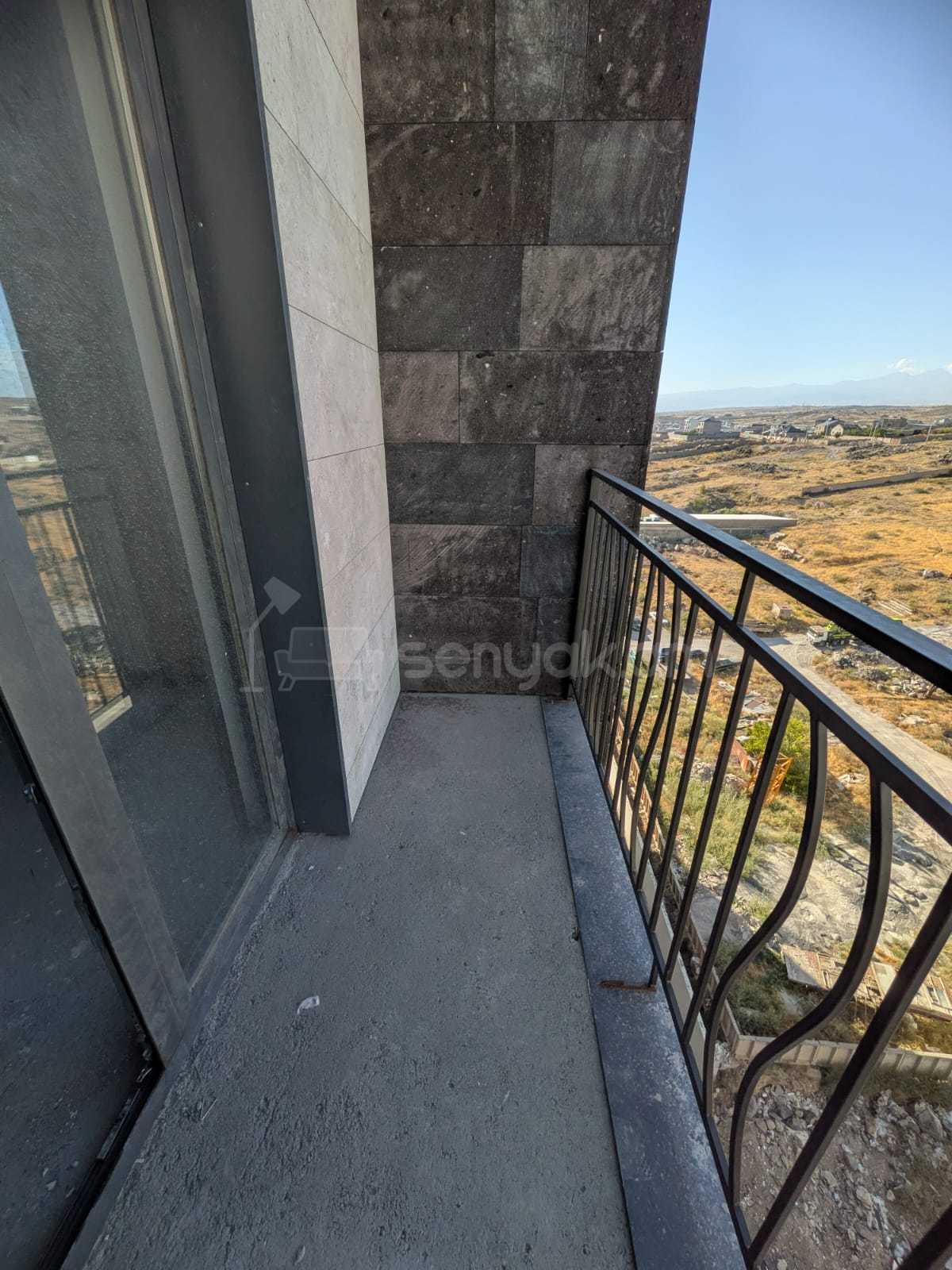 2 Սենյականոց Բնակարան Նորակառույցում, 57քմ, 12/21 հարկ, Զրոյական Վիճակում