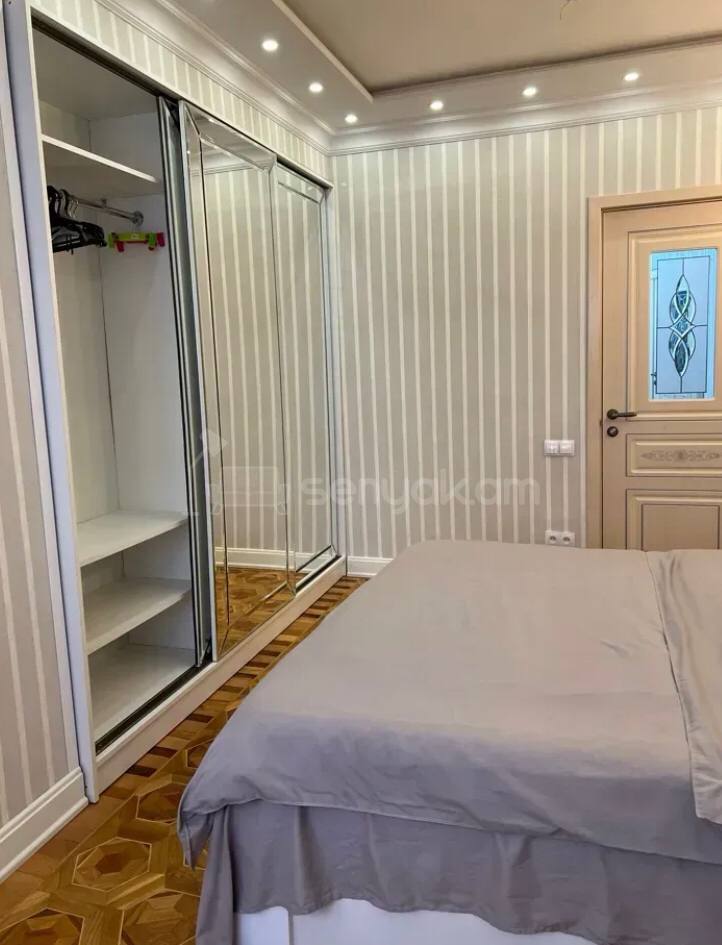 4 Սենյականոց Բնակարան, 94քմ, 10/16 հարկ, Կապիտալ Վերանորոգված