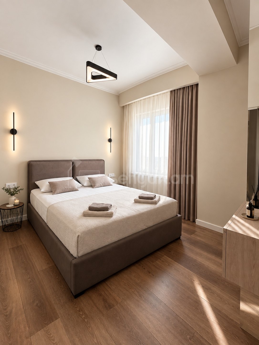 3 Սենյականոց Բնակարան Նորակառույցում, 80քմ, 6/9 հարկ, Դիզայներական Վերանորոգված, Կահավորված, Արևկող