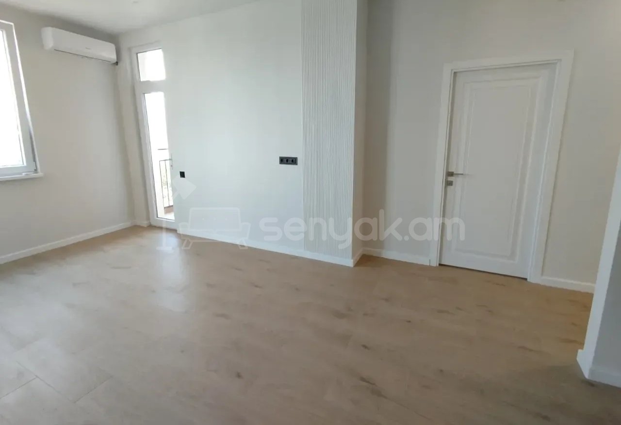 2 Սենյականոց Բնակարան Նորակառույցում, 52քմ, 5/14 հարկ, Կապիտալ Վերանորոգված