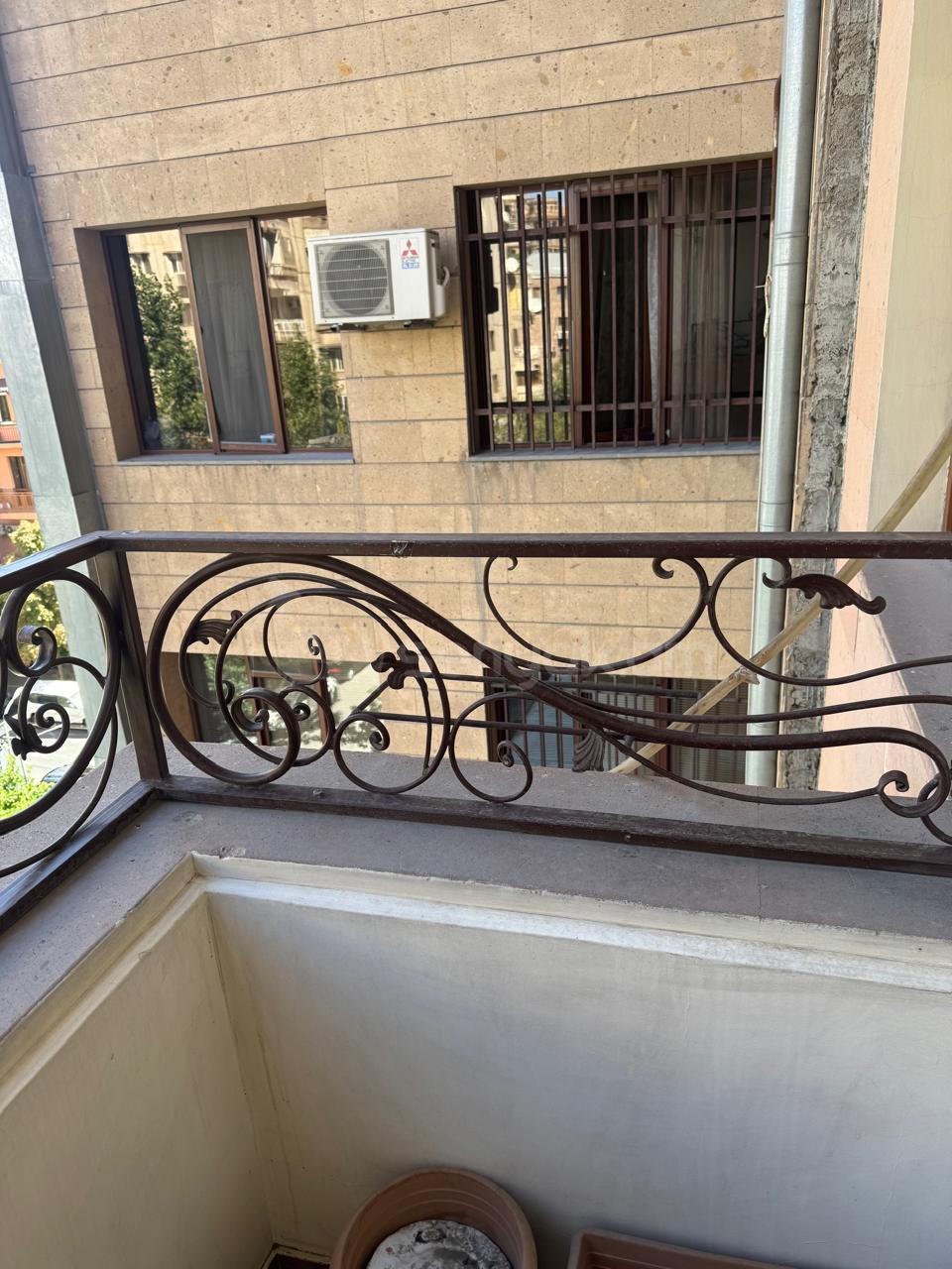 3 Սենյականոց Բնակարան Նորակառույցում, 175քմ, 5/7 հարկ, Կապիտալ Վերանորոգված, Կահավորված, Արևկող
