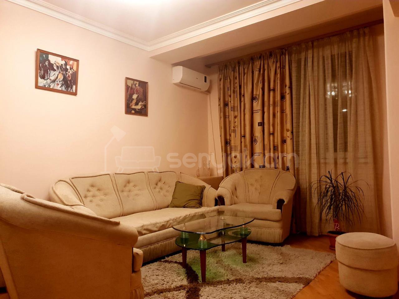 2 Սենյականոց Բնակարան, 40քմ, 2/9 հարկ, Կապիտալ Վերանորոգված