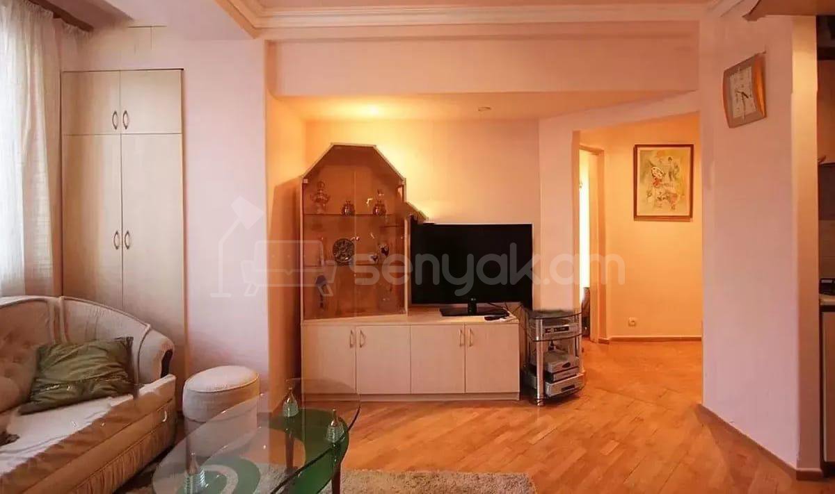 2 Սենյականոց Բնակարան, 40քմ, 2/9 հարկ, Կապիտալ Վերանորոգված