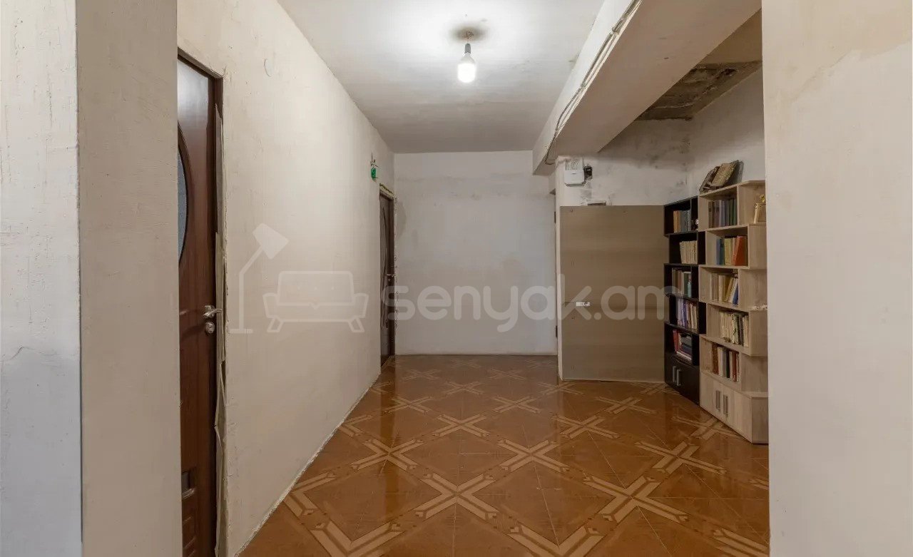 4 Սենյականոց Բնակարան, 104քմ, 9/14 հարկ, Նորմալ Վիճակում