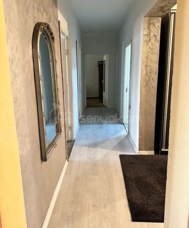 4 Սենյականոց Բնակարան, 114քմ, 8/9 հարկ, Նորմալ Վիճակում