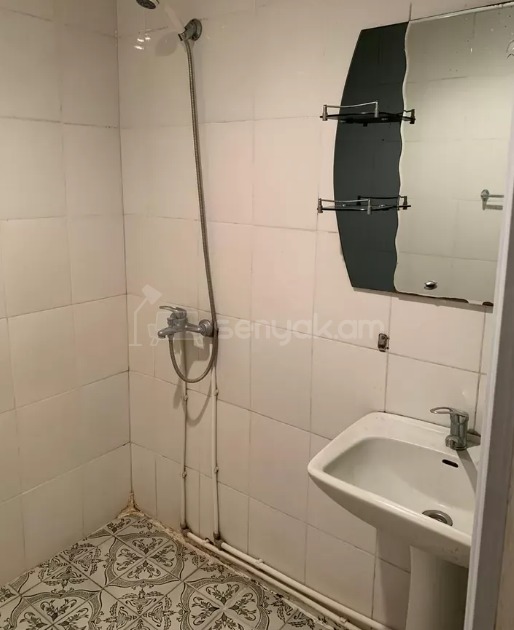 4 Սենյականոց Բնակարան, 114քմ, 8/9 հարկ, Նորմալ Վիճակում