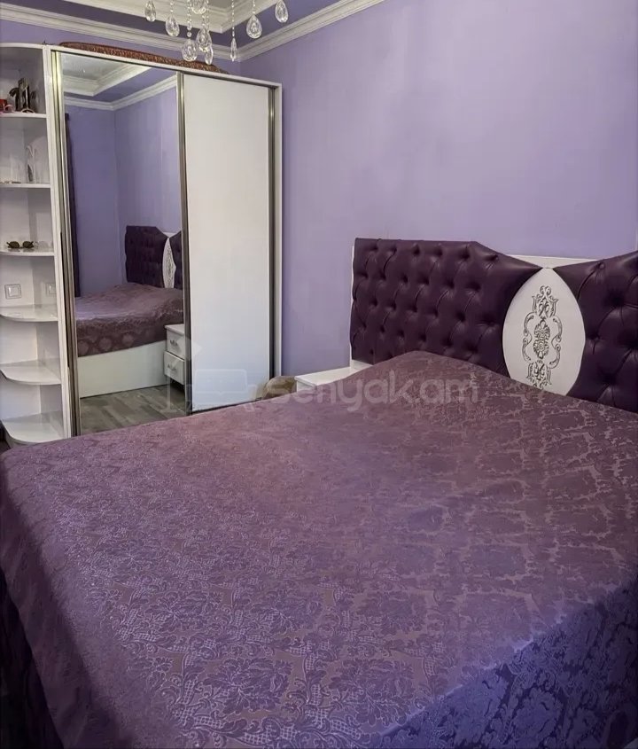 3 Սենյականոց Բնակարան Քարե Շենքում, 77քմ, 5/9 հարկ, Նորմալ Վիճակում, Կահավորված, Արևկող