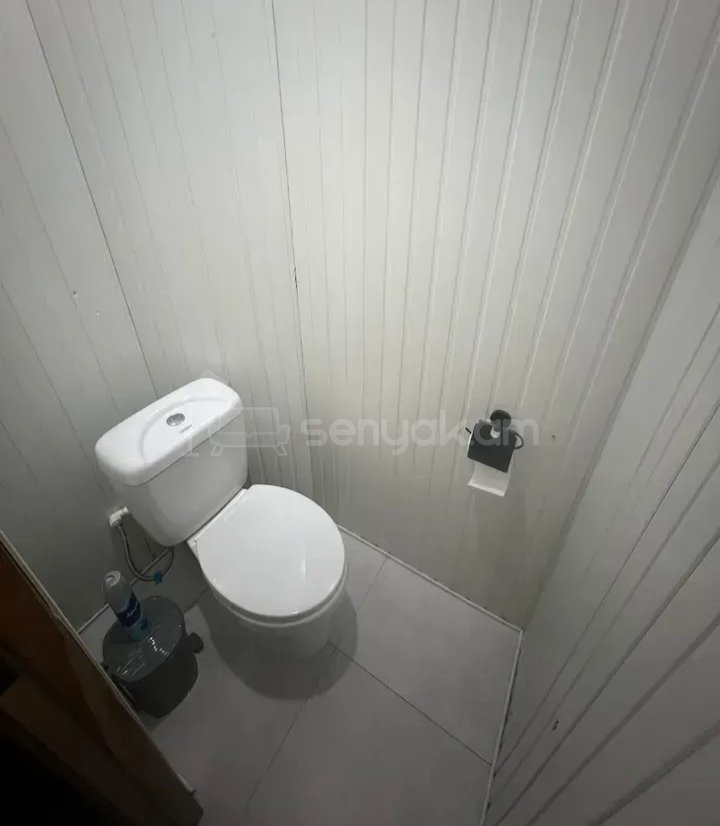 3 Սենյականոց Բնակարան Քարե Շենքում, 77քմ, 5/9 հարկ, Նորմալ Վիճակում, Կահավորված, Արևկող