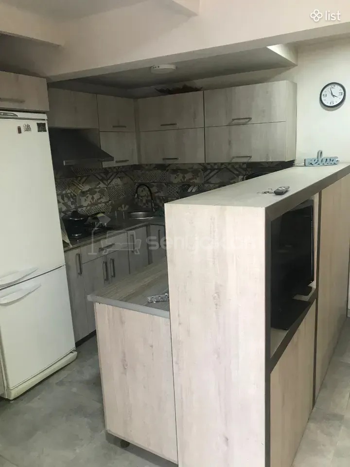 2 Սենյականոց Բնակարան Քարե Շենքում, 62քմ, 2/2 հարկ, Կապիտալ Վերանորոգված, Կահավորված