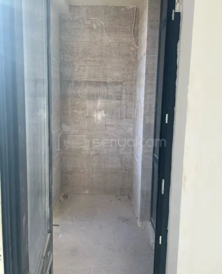 3 Սենյականոց Բնակարան Նորակառույցում, 82քմ, 5/6 հարկ, Զրոյական Վիճակում