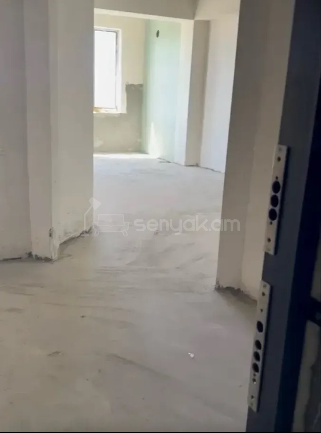 3 Սենյականոց Բնակարան Նորակառույցում, 94քմ, 13/18 հարկ, Զրոյական Վիճակում
