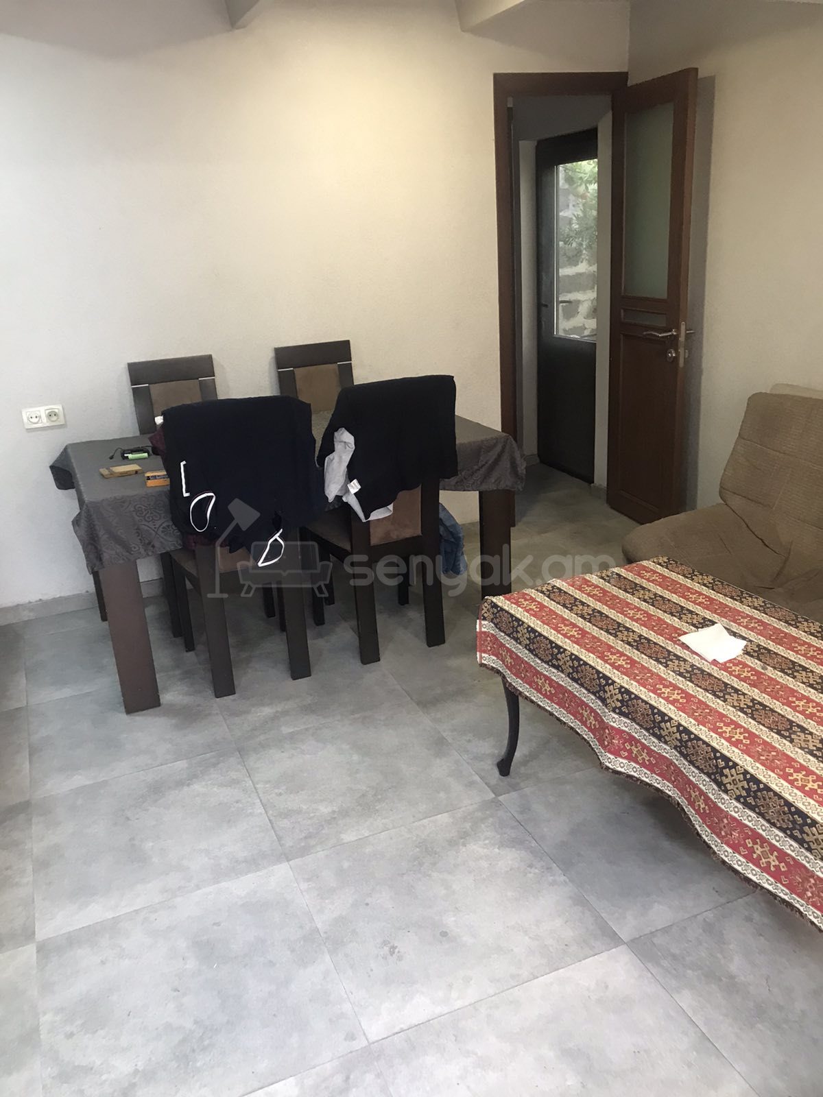 2 Սենյականոց Բնակարան Քարե Շենքում, 58քմ, 1/1 հարկ, Կոսմետիկ Վերանորոգված, Կահավորված, Արևկող