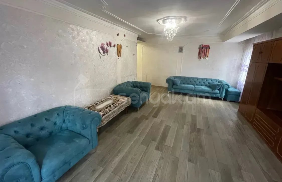 3 Սենյականոց Բնակարան, 90քմ, 2/14 հարկ, Դիզայներական Վերանորոգված, Կահավորված