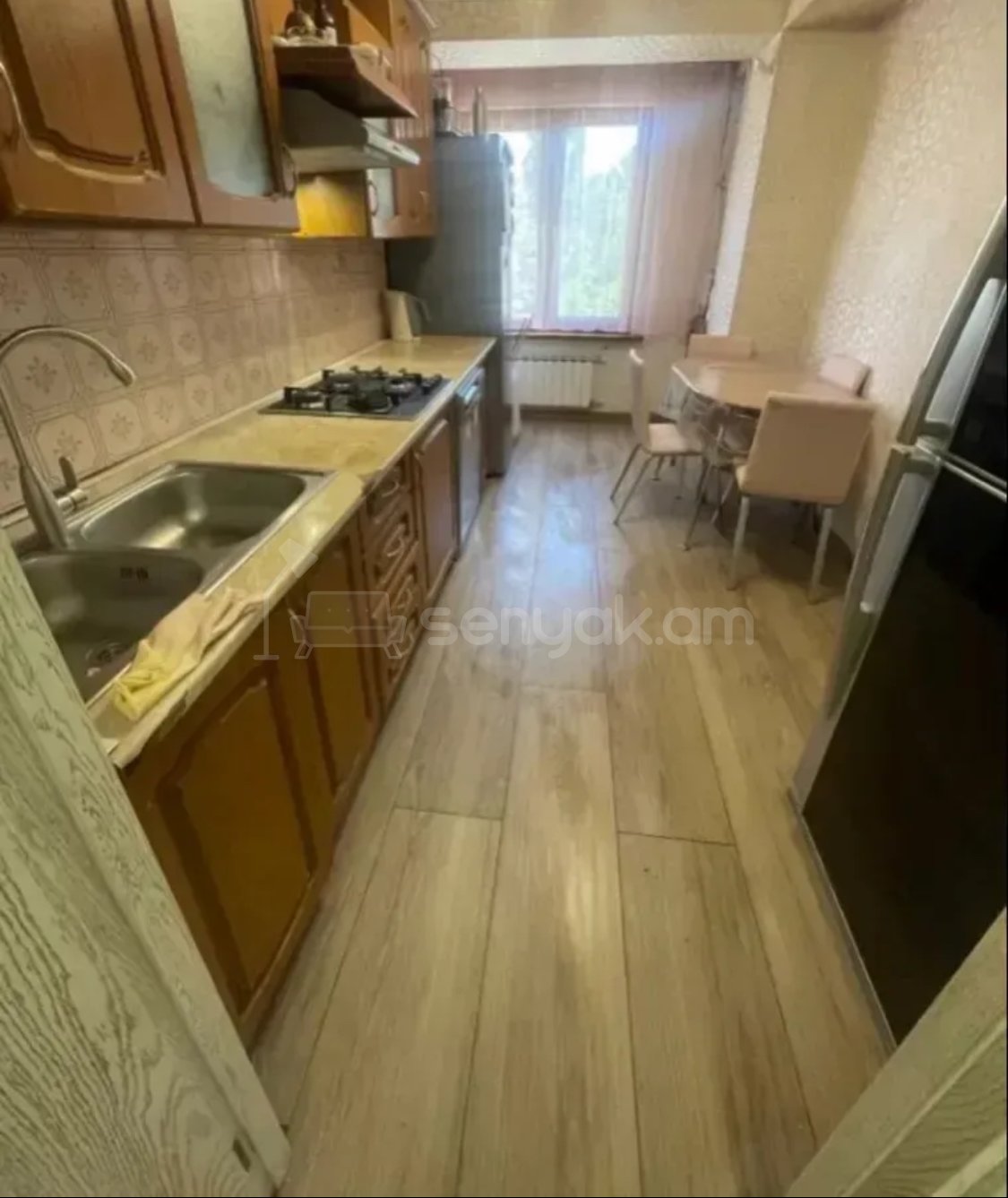 3 Սենյականոց Բնակարան, 90քմ, 2/14 հարկ, Դիզայներական Վերանորոգված, Կահավորված