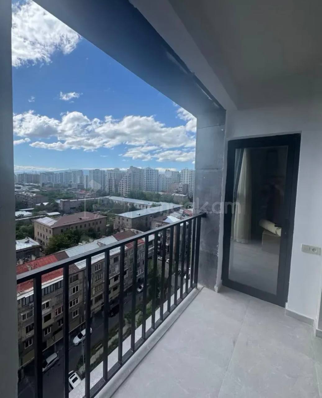 2 Սենյականոց Բնակարան, 70քմ, 11/18 հարկ, Կապիտալ Վերանորոգված, Կահավորված